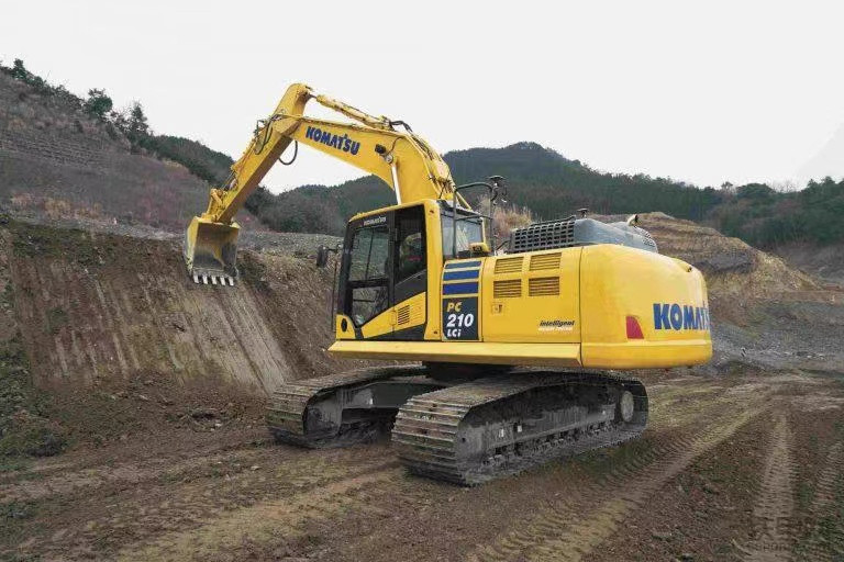 Excavator safe operation precautions